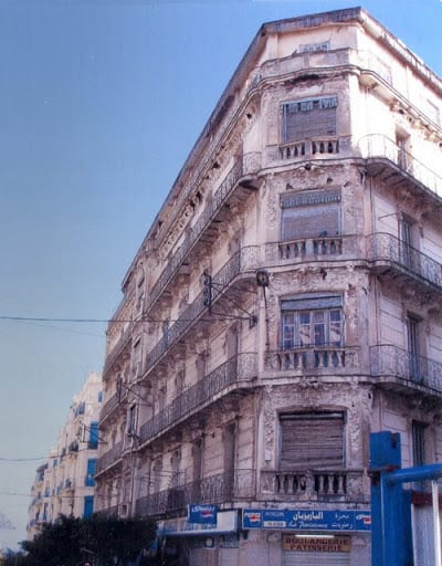 Travaux de réhabilitation des immeubles à Alger-Centre