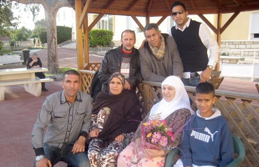 Zaoui et Gaouaoui rendent visite à la maman de Medouar