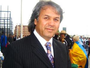 Al Jazeera tourne un documentaire sur Madjer