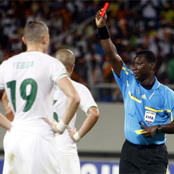 Algérie – Egypte : CAF sanctionne Chaouchi, Belhadj et Halliche