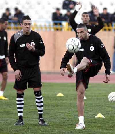 Belhadj «On est capables de préserver notre invincibilité face à la Serbie»