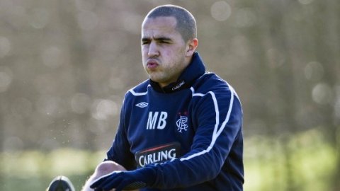 Bougherra «Au Qatar pour me soigner»