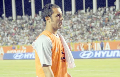 Diss défend les locaux