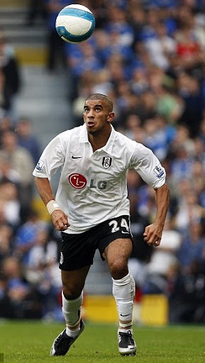 Du Qatar, son manager affirme, Farid Ayat : «Bouazza a repris lundi»