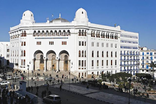 Emission de deux timbres-poste consacrés à l&rsquo;Exposition universelle de Shanghai