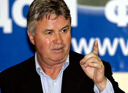 Guus Hiddink décline le poste de sélectionneur de la Côte d&rsquo;Ivoire