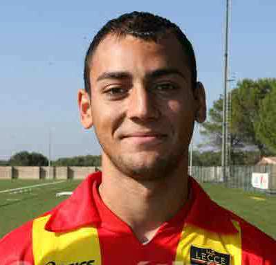 Il est arrière gauche à l&rsquo;AC Bellinzone (Suisse), Hemza Mihoubi contacté