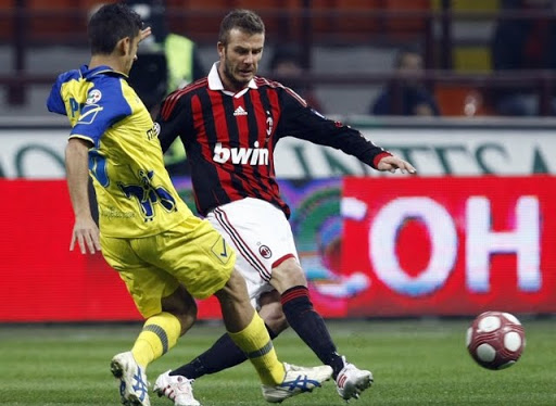 Italie – 28e journée: l&rsquo;AC Milan revient à un seul point du leader, l&rsquo;Inter