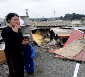 L’aide internationale arrive au Chili, des milliers de soldats dans les rues