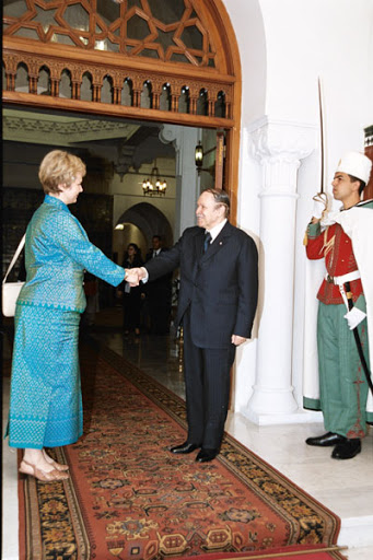 Le président Bouteflika reçoit l’ambassadrice d’Autriche en Algérie
