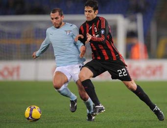 Meghni «On a quelques lacunes, on doit travailler sur ça»