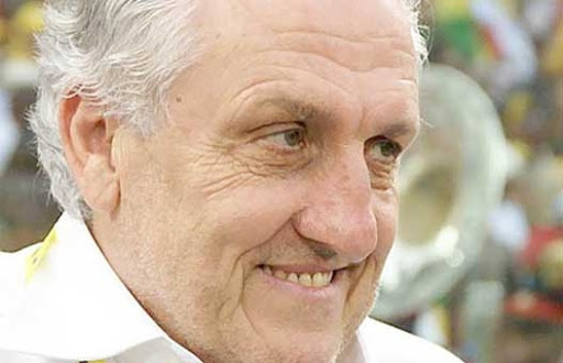 Nouzaret «Des joueurs choisissent l’Algérie pour le Mondial»