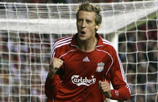 Peter Crouch encense les Verts et Belhadj