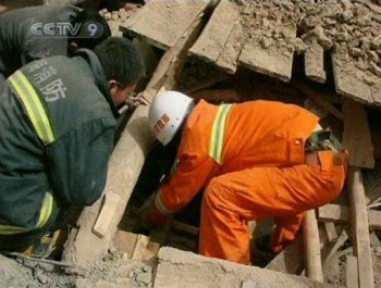 400 morts et 10.000 blessés dans un violent séisme au nord-ouest de la Chine