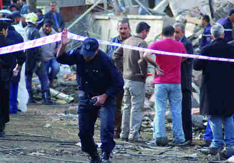 Dangereux terroriste : Le kamikaze au camion piégé recherché à Alger