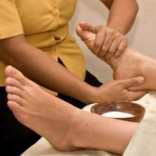 Détente et bien-être Le massage des pieds et des mains
