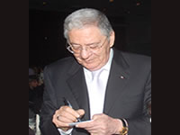 Djamal Ould abbès propose une nouvelle formule aux familles nécessiteuses