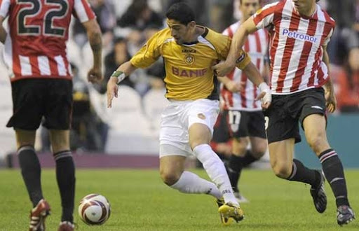 Halliche victime de Hogra !