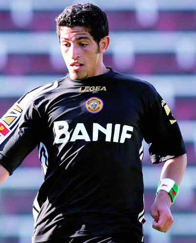 Il continue de subir la loi de Machado, Halliche rate son second match d’affilée