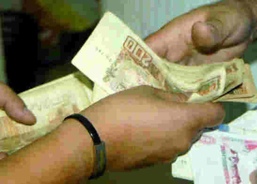 Ils devaient être retirés depuis longtemps, Des milliards en billets de 200 DA défectueux