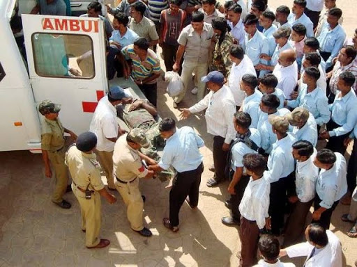 Inde : 75 policiers tués dans une embuscade
