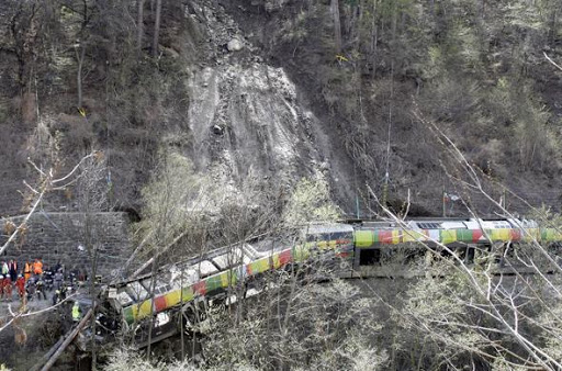 Italie : Onze morts dans le déraillement d’un train