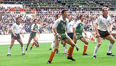 La presse germanique envisage la qualif’ des verts et un remake de 1982, l’Allemagne attend l’Algerie en 1/8