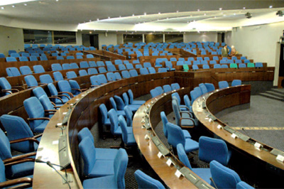 La torpeur s’empare de l’Assemblée