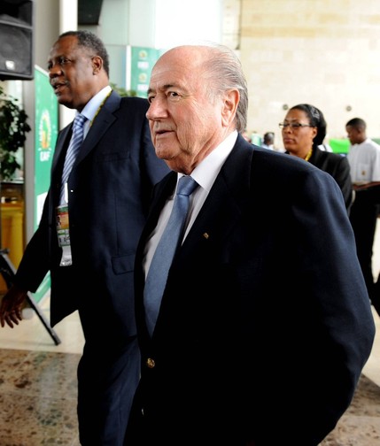 L’Afrique du Sud va honorer Joseph Blatter et Issa Hayatou