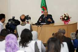 Passeport biométrique, terrorisme et assassinat de Ali Tounsi : Les mises au point de Zerhouni