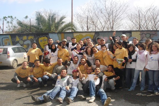 Start : Une association  pas  comme  les  autres