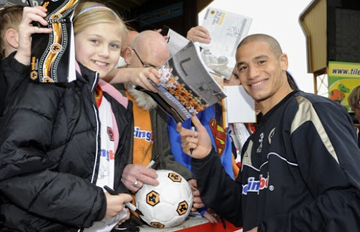 Wolverhampton refuse de lâcher Guedioura