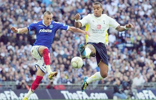 Yebda en finale de la Cup «J’invite tous les Algériens à Wembley»