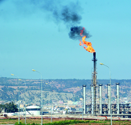 A la veille de l’inauguration du Medgaz : L’Espagne retient les gaz… sur les prix