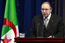 Bouteflika «Il faut bannir tout excès et gaspillage»
