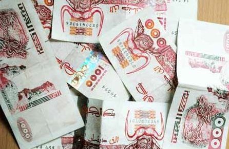 Chlef : 10 millions de centimes de faux billets saisis