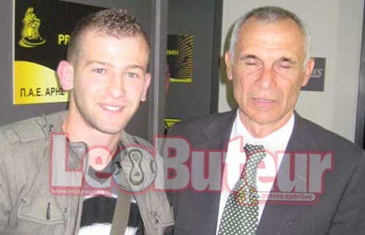 Cuper confirme : «Des responsables de la FAF ont pris attache avec mon agent»