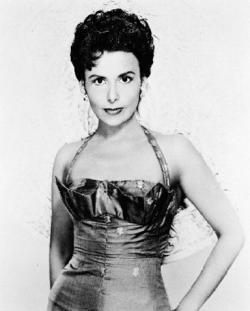 Décès de la chanteuse de jazz et actrice Lena Horne