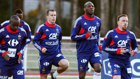 France : Domenech donne sa liste des 30, sans Benzema ni Vieira