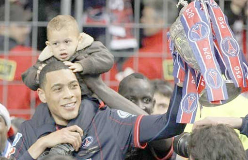 France : Hoarau offre la Coupe à Paris