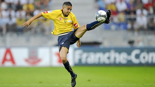 Il est retenu par Saâdane pour le Mondial, Boudebouz portera le numéro 7