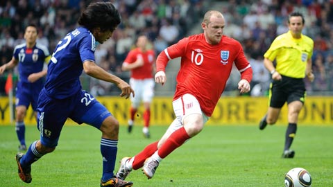 L&rsquo;Angleterre bat le Japon 2-1