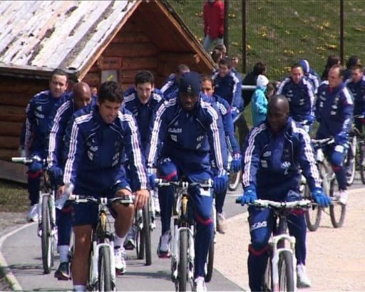Les Bleus veulent reprendre de la hauteur, mais sans glacier