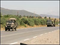 Les terroristes s’acharnent sur les citoyens