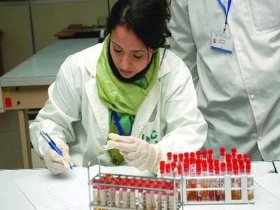 Malades en danger de mort, Grave pénurie de réactifs dans les hôpitaux,