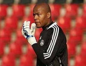 M’Bolhi, un “Congolais” chez les Verts