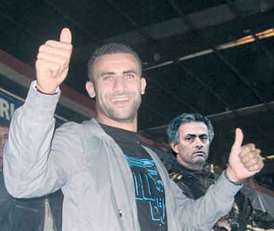 Mourinho taquine Ghezzal