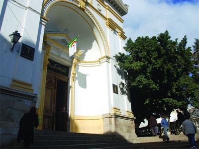 Procès du magnat de la ferraille à Annaba : De lourdes peines requises