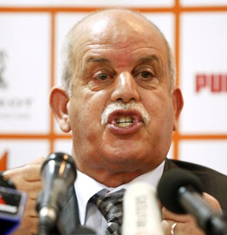 Rabah Saâdane «J’ai décidé de convoquer Meghni pour voir sa réaction lors du stage en Suisse»