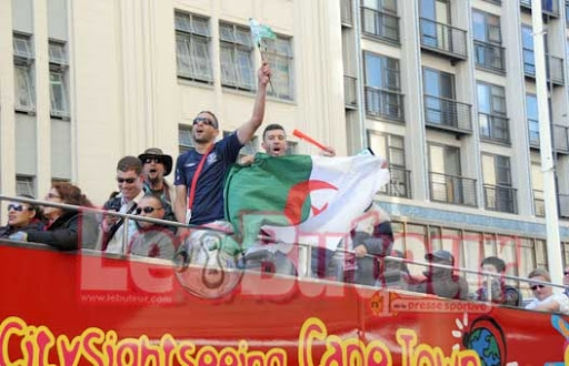 Affrontements entre les supporters algériens et les Hooligans